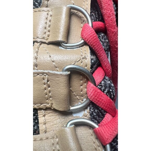 Sorel Tofino Herringbone Winter Boot  Faux Fur Black Tan Red 6.5 - Picture 8 of 13